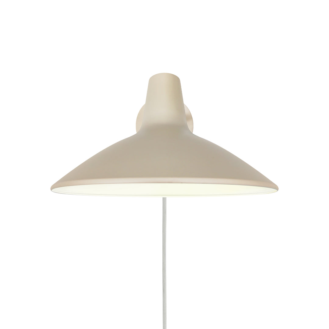 Darci Short | Vägglampa | Sand