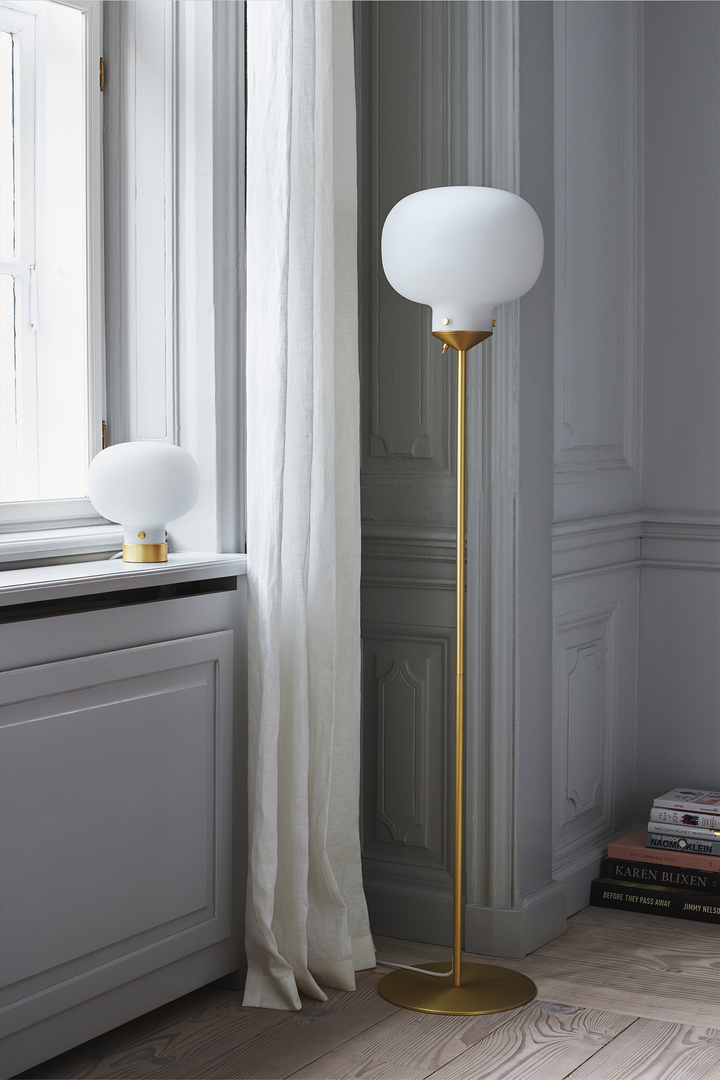 Outlet: Raito | Floor lamp | White/Brass