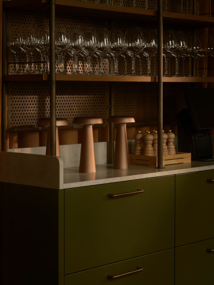 Arcello | Batterilampe | Bruneret messing