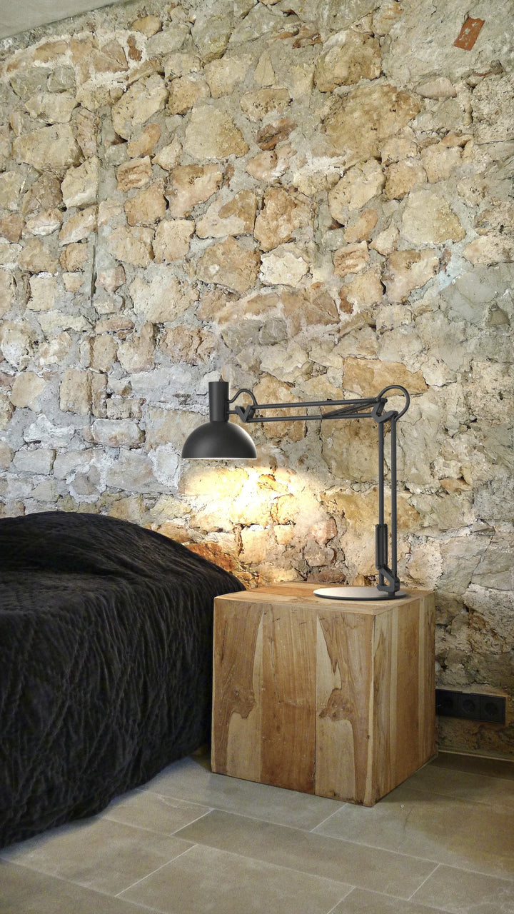 Arki | Table lamp | Black