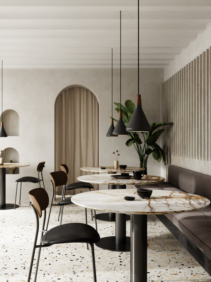 Nori 18 | Taklampa | Svart