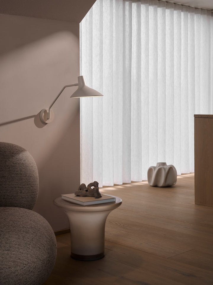 Darci | Wall light | Sand