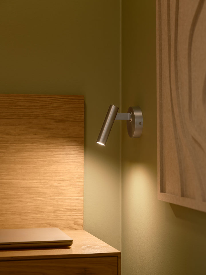 Makoto | Vägglampa | Satin krom